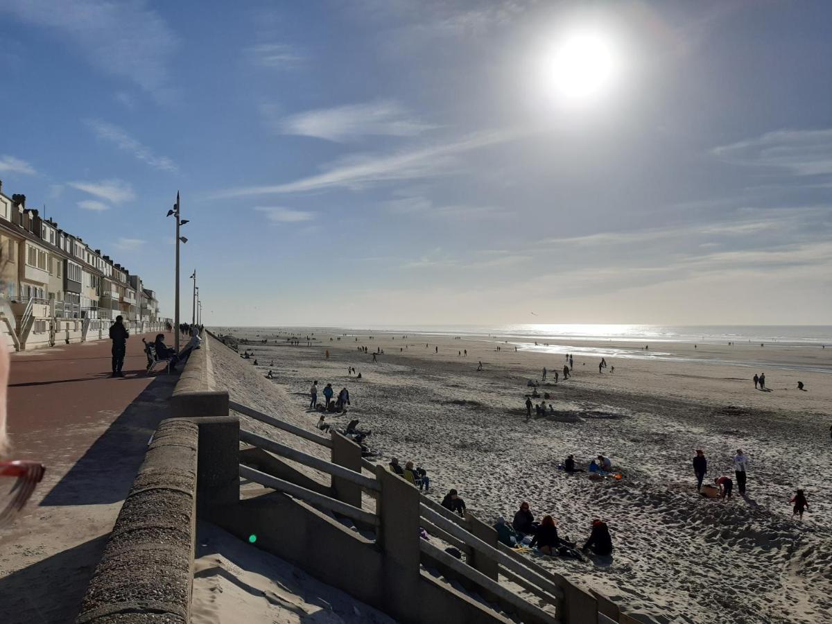 Les Obiones, Fort Mahon Plage, magnifique studio cabine 4p vue latérale mer avec balcon , parking privé gratuit, wifi, classé 2 étoiles, exposition plein sud en Baie de Somme Esterno foto
